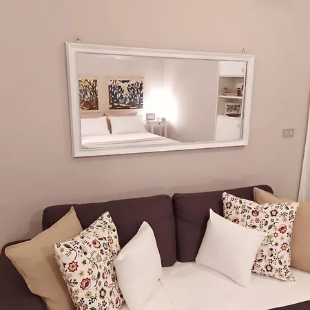 Guest house A Due Passi Dal Mare 3*